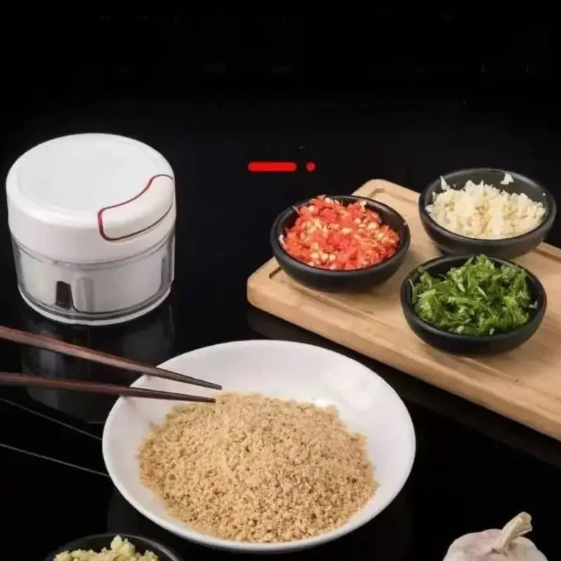 Manual Garlic Chopper with Easy Pull Mechanism